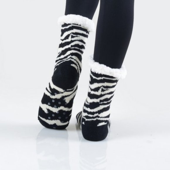 Tiger Stripe Sherpa Lined Slipper Socks - Picture 4 of 4